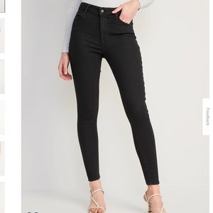 Old Navy High Rise Super Skinny Black Jeans Size 16